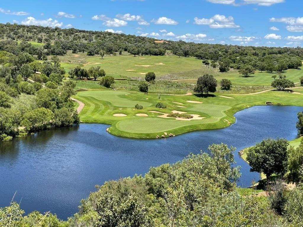 Elements Private Golf Reserve Unit 149 Or 150 Holiday home *